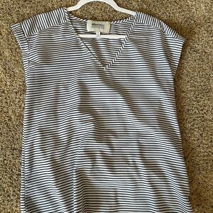 Women's Black and White Striped Top